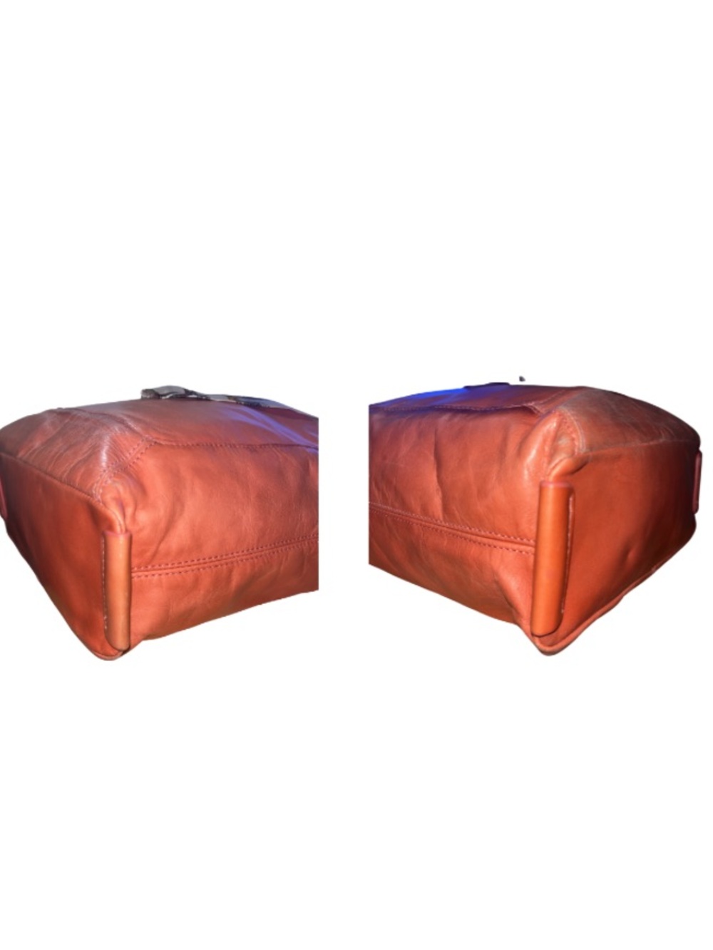 Beautiful HOBO
“Delilah"
Coral Leather Crossbody Bag - Picture 13 of 16